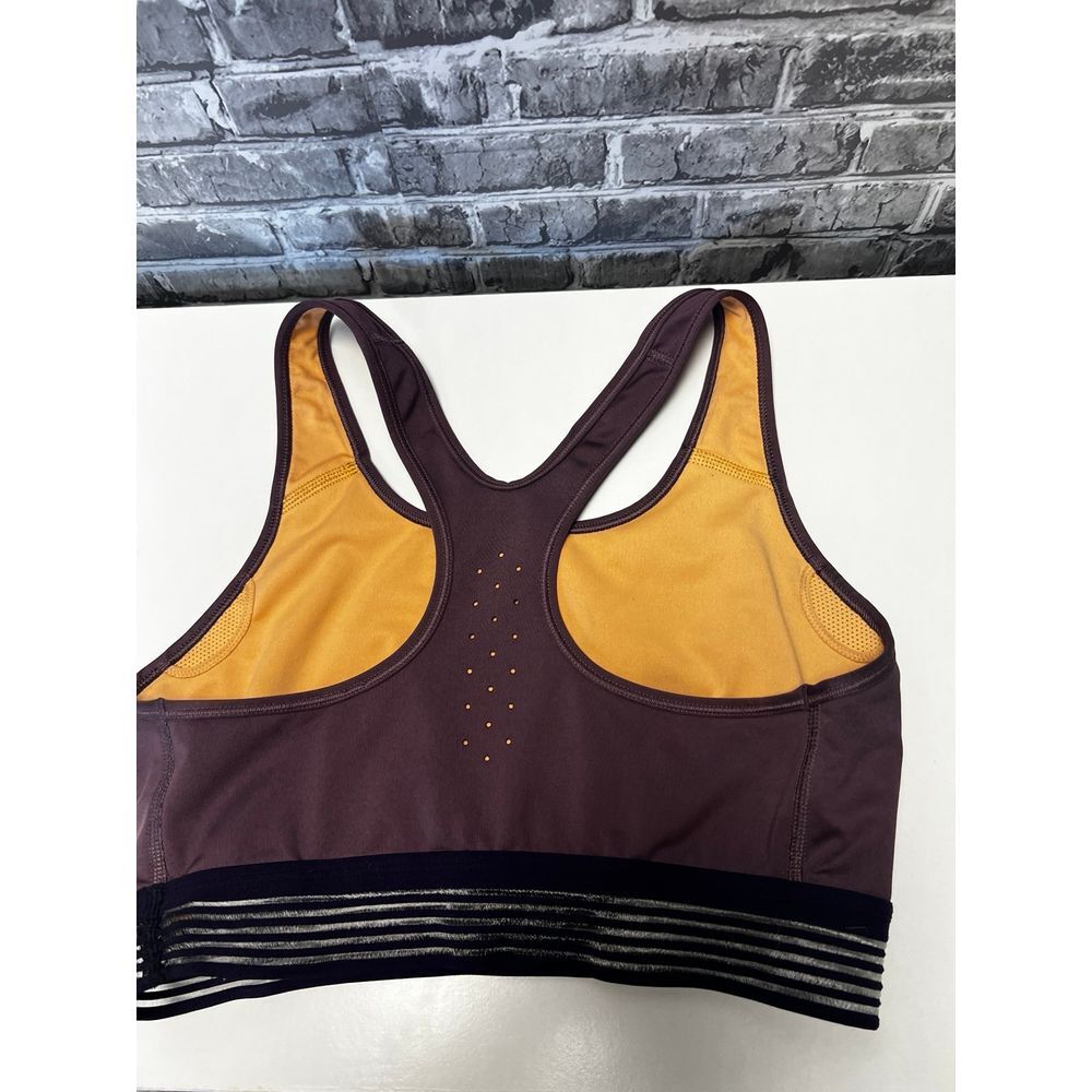 Nike Sports bra - Picture 6 of 6